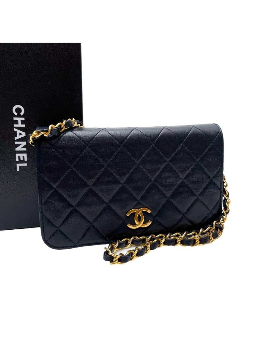 Chanel Lambskin Quilted CC Logo Chain Shoulder